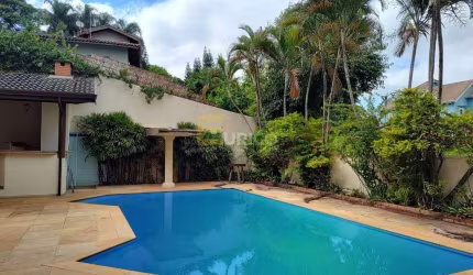 Casa em condomínio à venda no Marambaia em Vinhedo/SP