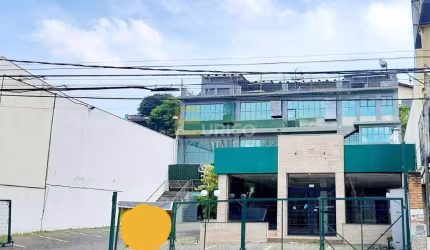 Prédio Comercial à venda no VILA BISSOTO em Valinhos/SP