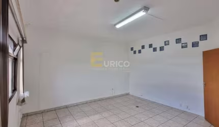 EXCELENTE SALA COMERCIAL PARA LOCAÇÃO NO CENTRO DE VINHEDO/SP