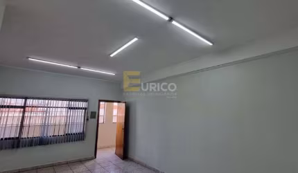 EXCELENTE SALA COMERCIAL PARA LOCAÇÃO NO CENTRO DE VINHEDO/SP