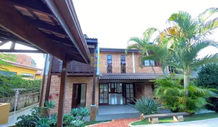 Casa para locação no Condomínio Vista Alegre Sede - Vinhedo - SP