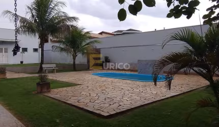 Casa térrea à venda com 1.000m² de terreno no condomínio Horizonte Azul - Village Ambiental – Itupeva/SP