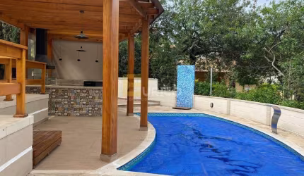 Casa em condomínio para aluguel no Condomínio Vivenda das Quaresmeiras em Valinhos/SP