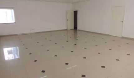Sala comercial para locação no centro de Vinhedo