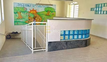 Espaço comercial de 500 m² - no centro de Vinhedo.