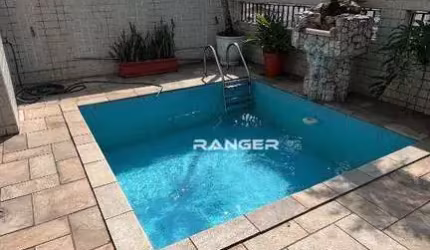 Cobertura duplex 3 dormitórios e piscina - Pompéia - Santos/SP
