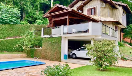 Casa para Venda em Florianópolis, Centro, 4 dormitórios, 4 suítes, 5 banheiros, 4 vagas