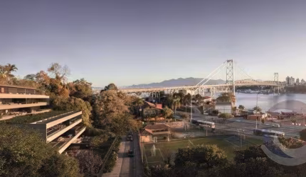 Apartamento para Venda em Florianópolis, Centro, 3 dormitórios, 3 suítes, 5 banheiros, 2 vagas