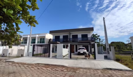 Casa para Venda em Florianópolis, Canasvieiras, 3 dormitórios, 1 suíte, 3 banheiros, 3 vagas