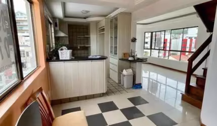 Cobertura para Venda em Florianópolis, Coqueiros, 3 dormitórios, 1 suíte, 4 banheiros, 2 vagas