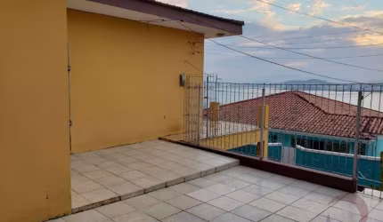 Casa para Venda em Florianópolis, José Mendes, 3 dormitórios, 1 suíte, 2 banheiros, 1 vaga