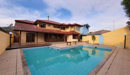 Casa para Venda em Florianópolis, Campeche, 5 dormitórios, 5 suítes, 8 banheiros, 2 vagas