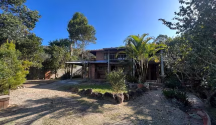 Casa para Venda em Florianópolis, Lagoa Da Conceição, 2 dormitórios, 1 suíte, 2 banheiros, 3 vagas