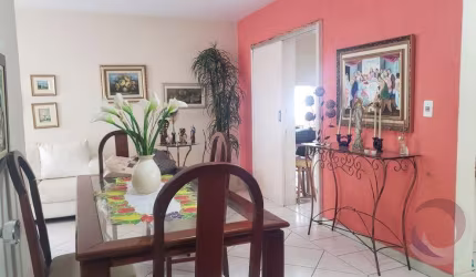 Apartamento para Venda em Florianópolis, Centro, 3 dormitórios, 1 suíte, 3 banheiros, 1 vaga