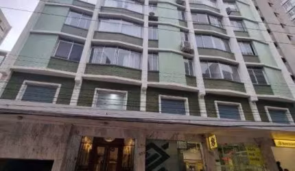 Apartamento para Venda em Florianópolis, Centro, 3 dormitórios, 1 suíte, 3 banheiros
