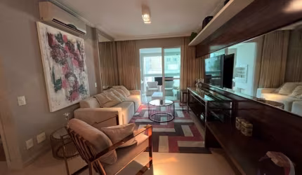 Apartamento para Venda em Florianópolis, Centro, 2 dormitórios, 2 suítes, 3 banheiros, 2 vagas