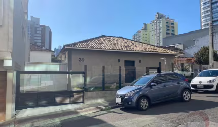 Casa Comercial para Venda em Florianópolis, Agronômica, 2 dormitórios, 2 banheiros, 2 vagas