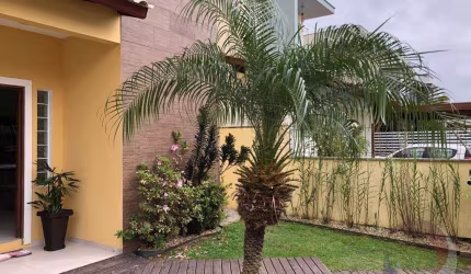 Casa para Venda em Florianópolis, Ribeirão da Ilha, 3 dormitórios, 1 suíte, 2 banheiros, 2 vagas
