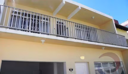 Casa para Venda em Florianópolis, Balneário, 6 dormitórios, 3 banheiros, 2 vagas