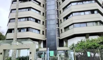 Apartamento para Venda em Florianópolis, Centro, 4 dormitórios, 1 suíte, 4 banheiros, 2 vagas