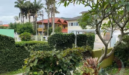 Casa para Venda em Florianópolis, Campeche, 4 dormitórios, 1 suíte, 3 banheiros, 4 vagas