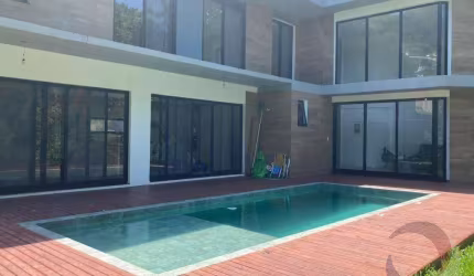 Casa para Venda em Florianópolis, Monte Verde, 4 dormitórios, 1 suíte, 3 banheiros, 4 vagas