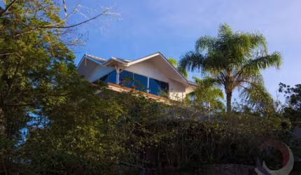 Apartamento para Venda em Florianópolis, Cacupé, 7 dormitórios, 3 suítes, 6 banheiros, 3 vagas
