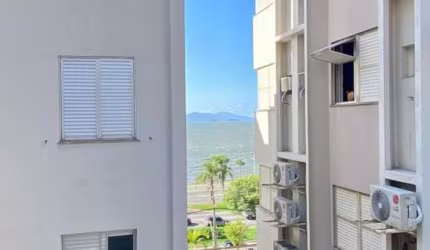 Apartamento para Venda em Florianópolis, Centro, 2 dormitórios, 2 banheiros, 1 vaga