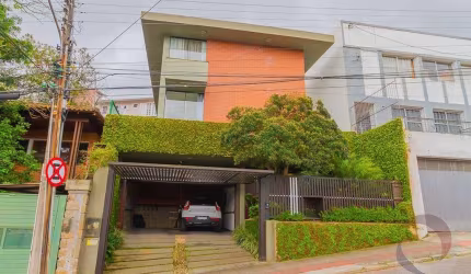 Casa para Venda em Florianópolis, Agronômica, 4 dormitórios, 2 suítes, 3 banheiros, 2 vagas