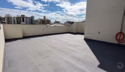 Casa para Venda em Florianópolis, Centro, 3 dormitórios, 1 suíte, 3 banheiros, 2 vagas