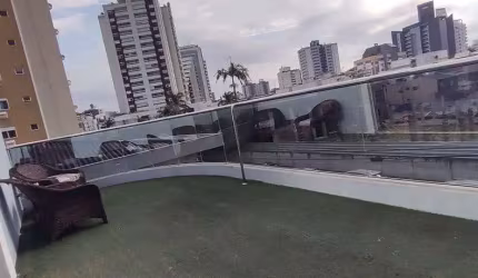 Casa para Venda em Florianópolis, Balneário, 5 dormitórios, 5 suítes, 6 banheiros, 4 vagas