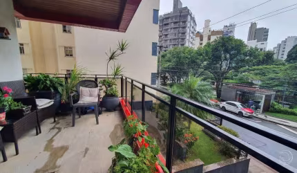 Apartamento para Venda em Florianópolis, Centro, 4 dormitórios, 2 suítes, 5 banheiros, 2 vagas