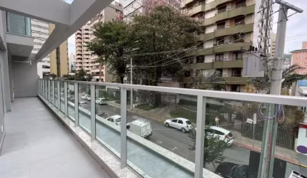 Apartamento para Venda em Florianópolis, Centro, 3 dormitórios, 1 suíte, 2 banheiros, 2 vagas