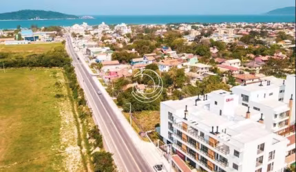 Cobertura para Venda em Florianópolis, Campeche, 2 dormitórios, 2 suítes, 3 banheiros, 2 vagas