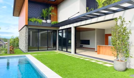 Casa para Venda em Florianópolis, Lagoa Da Conceição, 4 dormitórios, 4 suítes, 7 banheiros, 8 vagas