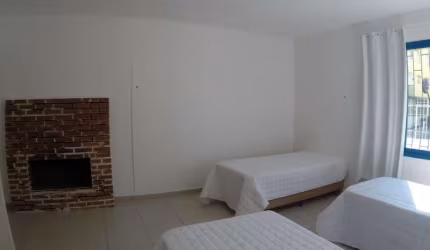 Pousada para Venda em Florianópolis, Canasvieiras, 5 dormitórios, 5 suítes, 6 banheiros, 3 vagas