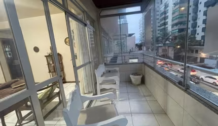 Apartamento para Venda em Florianópolis, Centro, 3 dormitórios, 1 suíte, 4 banheiros, 2 vagas