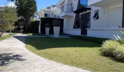 Casa para Venda em Florianópolis, Jurerê Internacional, 5 dormitórios, 5 suítes, 6 banheiros, 2 vagas