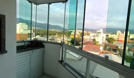 Apartamento para Venda em Florianópolis, Trindade, 3 dormitórios, 1 suíte, 2 banheiros, 1 vaga