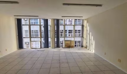 Sala Comercial para Venda em Florianópolis, Centro, 1 banheiro, 1 vaga