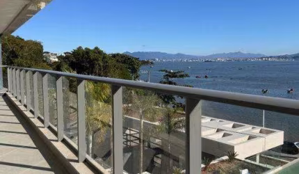 Apartamento para Venda em Florianópolis, Cacupé, 3 dormitórios, 3 suítes, 5 banheiros, 3 vagas