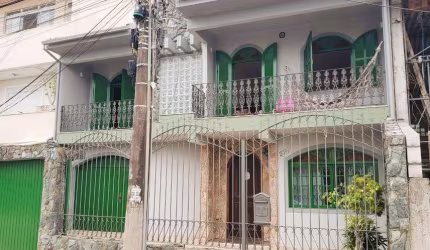 Casa para Venda em Florianópolis, Balneário, 4 dormitórios, 1 suíte, 3 banheiros, 1 vaga