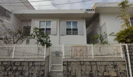 Casa para Venda em Florianópolis, Estreito, 5 dormitórios, 3 banheiros, 1 vaga