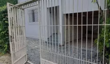 Casa para Venda em Florianópolis, Agronômica, 5 dormitórios, 1 suíte, 2 banheiros, 2 vagas