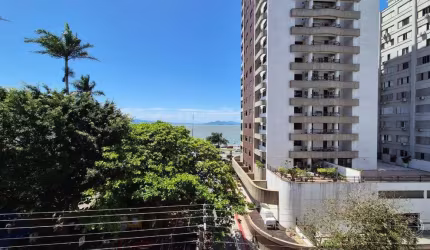 Apartamento para Venda em Florianópolis, Centro, 3 dormitórios, 3 suítes, 5 banheiros, 2 vagas