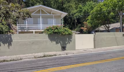 Casa para Venda em Florianópolis, Lagoa Da Conceição, 3 dormitórios, 2 banheiros, 4 vagas