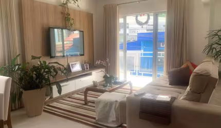 Casa Comercial para Venda em Florianópolis, Trindade, 2 dormitórios, 1 suíte, 3 banheiros, 2 vagas