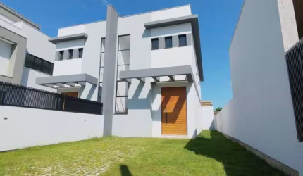 Casa para Venda em Florianópolis, Carianos, 3 dormitórios, 2 suítes, 3 banheiros, 1 vaga