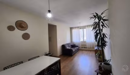 Apartamento para Venda em Florianópolis, Centro, 2 dormitórios, 1 banheiro, 1 vaga