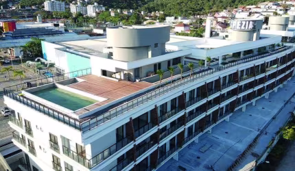 Apartamento para Venda em Florianópolis, Monte Verde, 2 dormitórios, 1 banheiro, 1 vaga